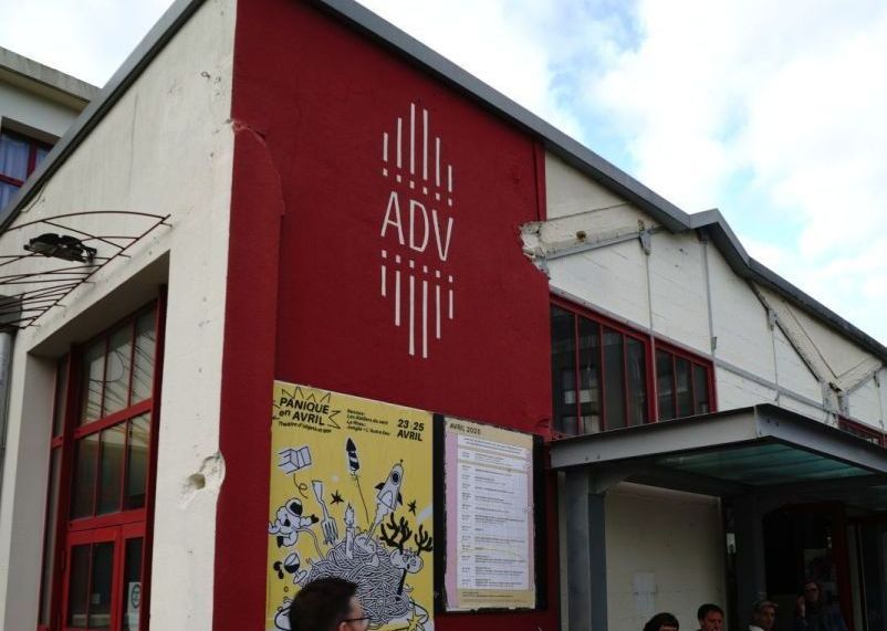 Panique en avril 2025